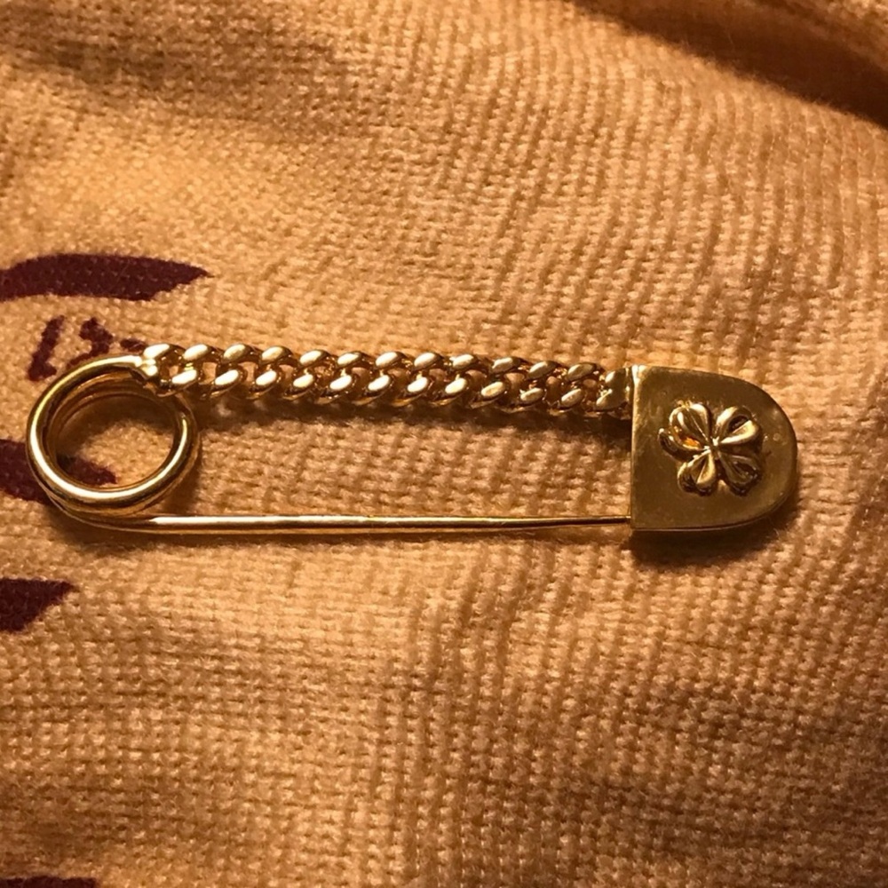 CHANEL Gold Safety Pin Brooch